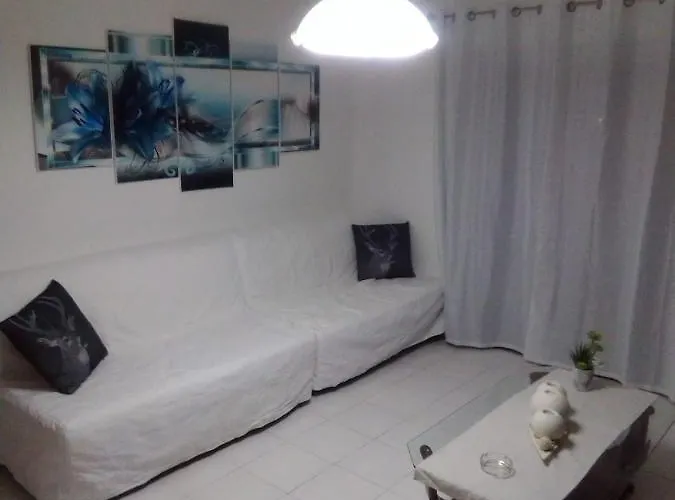 Club Amarilis,alex&mila Da Rocha